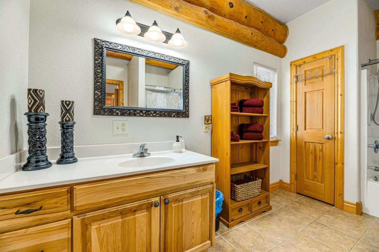 Tetro Rock Retreat Villa Deadwood Exterior photo